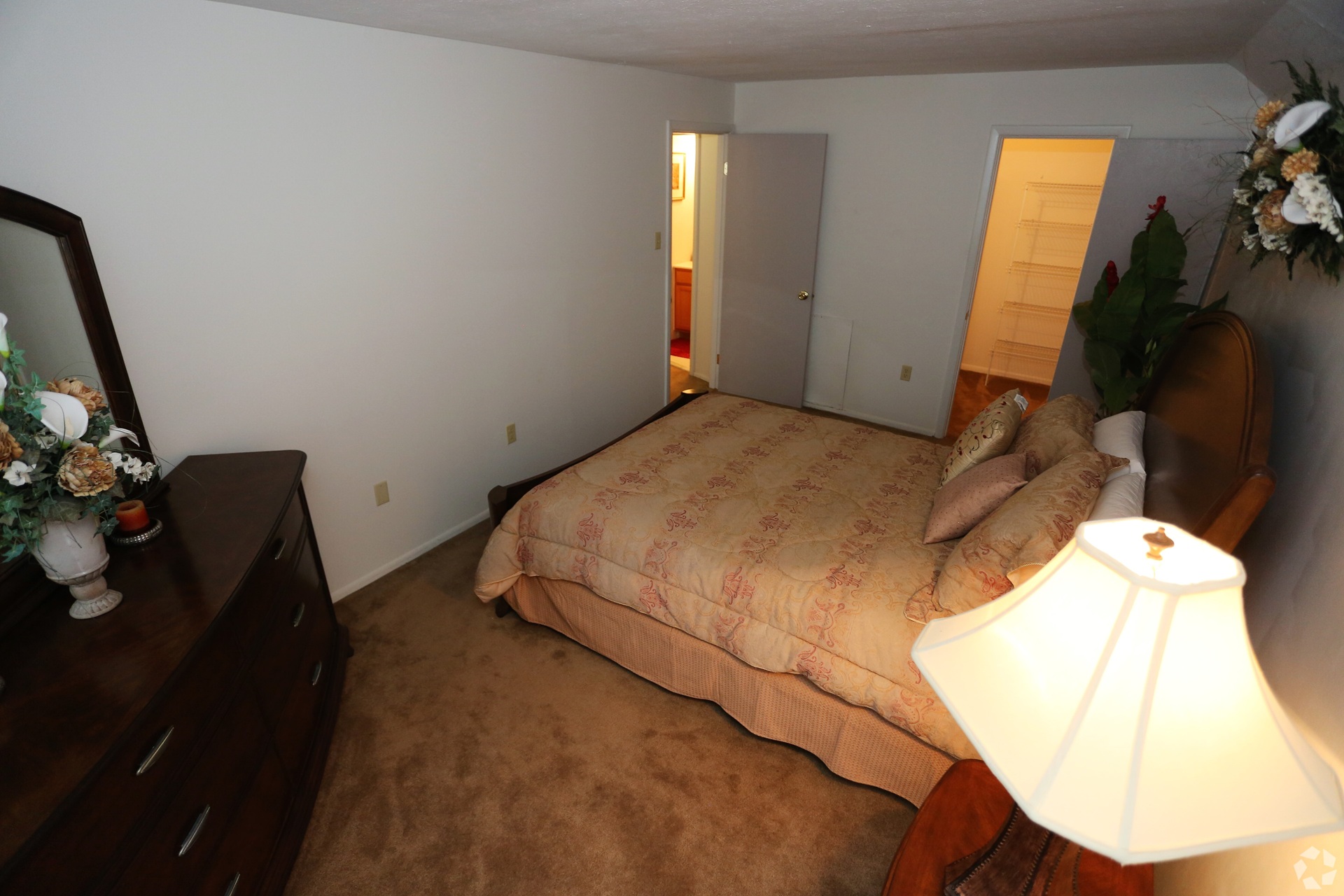 Shoregate Towers master bedroom in Willowick, Ohio