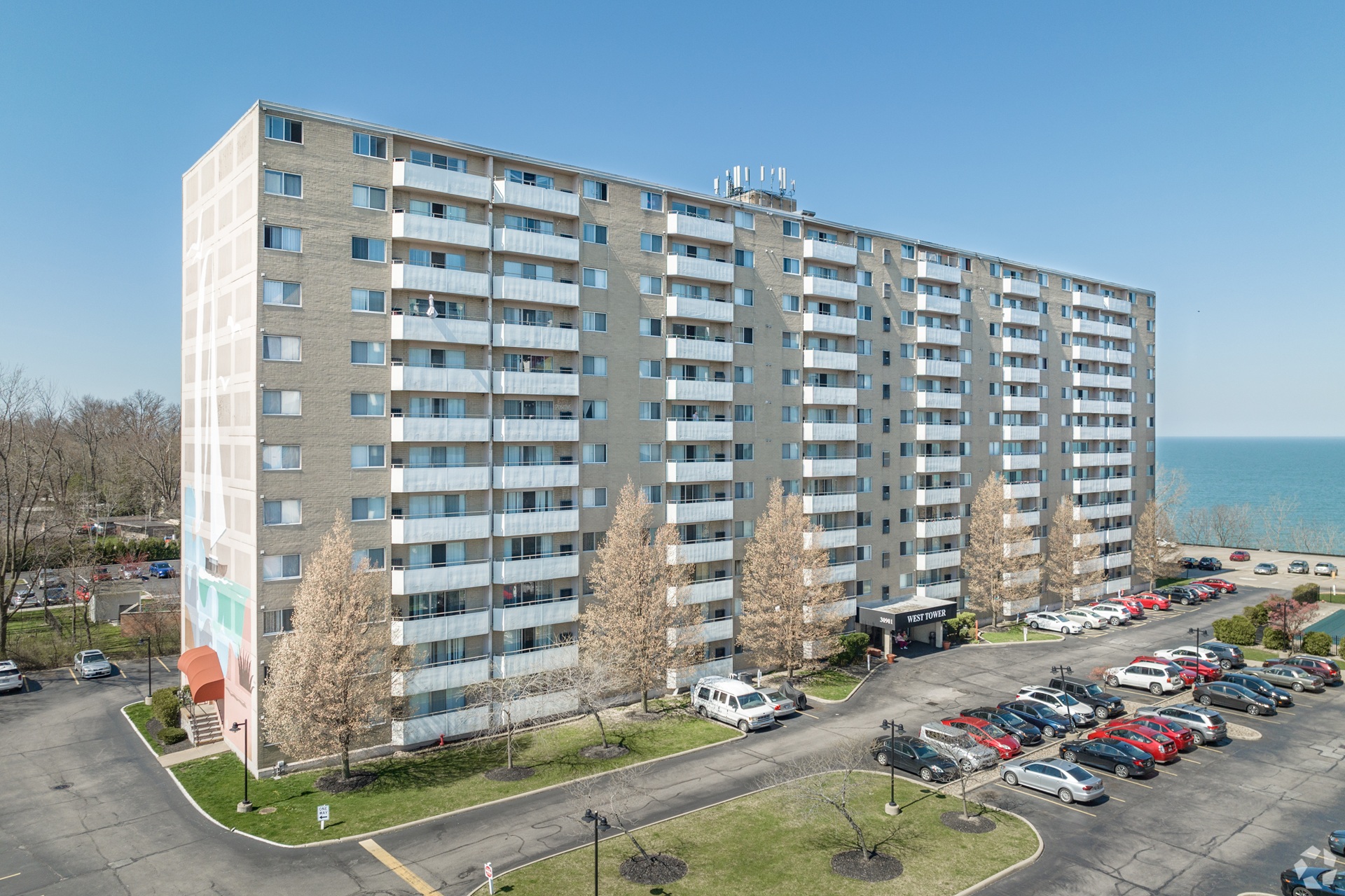 Shoregate Towers exterior in Willowick, Ohio